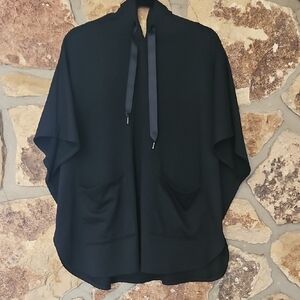 Steve Madden Black Hooded Cape with Pockets OSFM‎